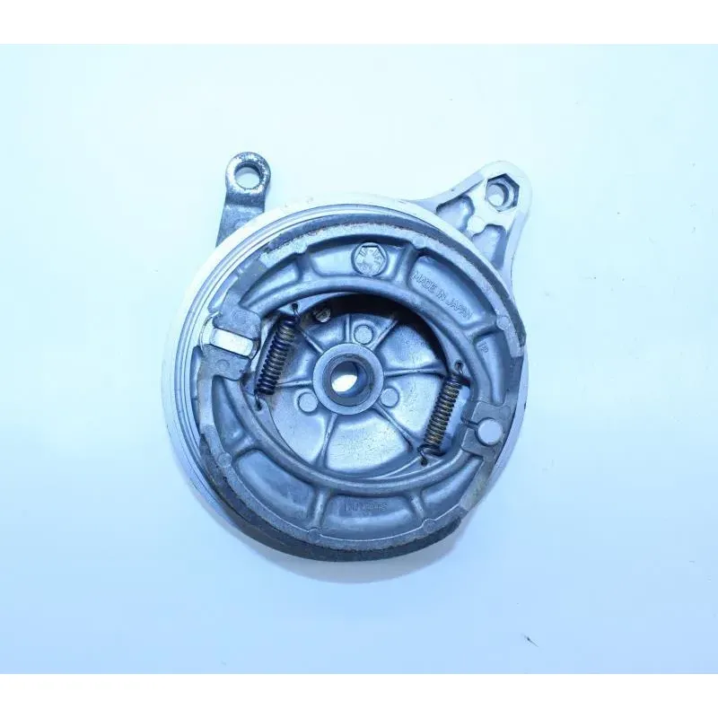 Tambour arriere SUZUKI GN 125 1982 - 1999