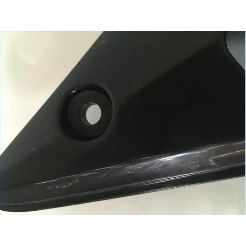 Demi flanc selle droit SUZUKI GSF 600 BANDIT N 2000 - 2004