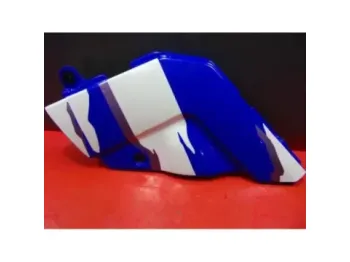 Flanc avant droit SUZUKI GSXF 750 1991 - 1995