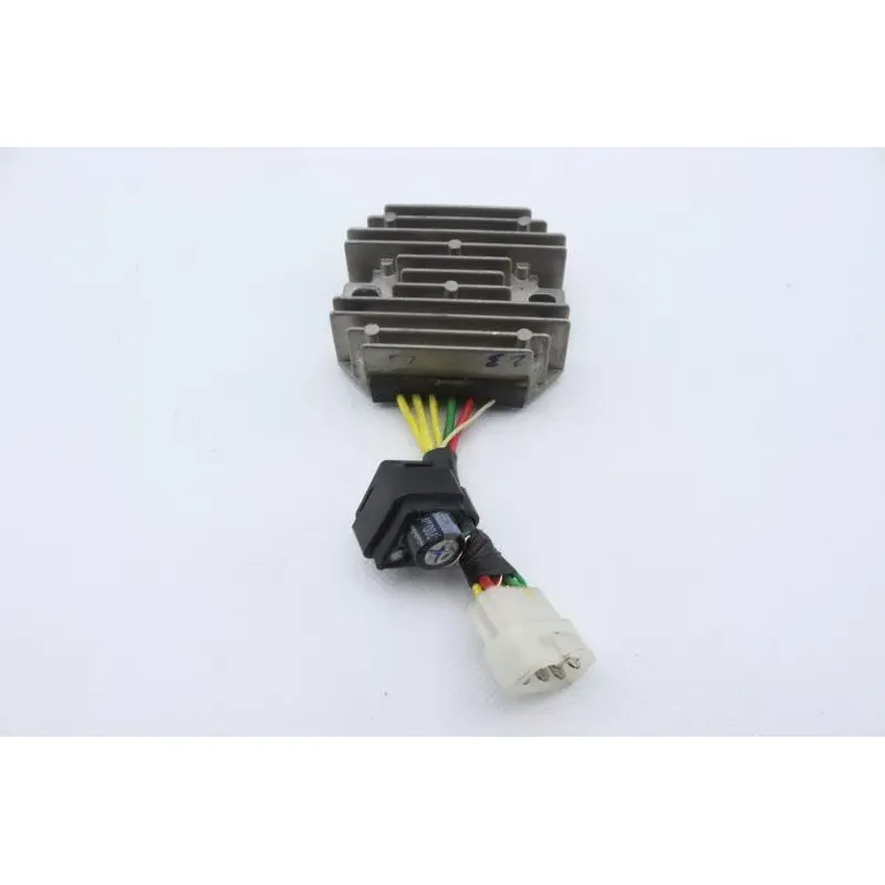 Regulateur charge batterie PIAGGIO ZIP 50 S 2022 - 2023