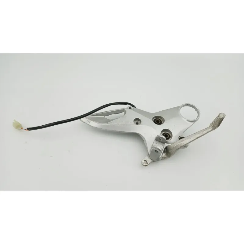 Platine avant droite SUZUKI GSX 1300 BKING 2008 - 2012