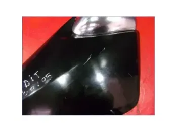 Demi flanc selle droit SUZUKI GSF 600 BANDIT N 2000 - 2004