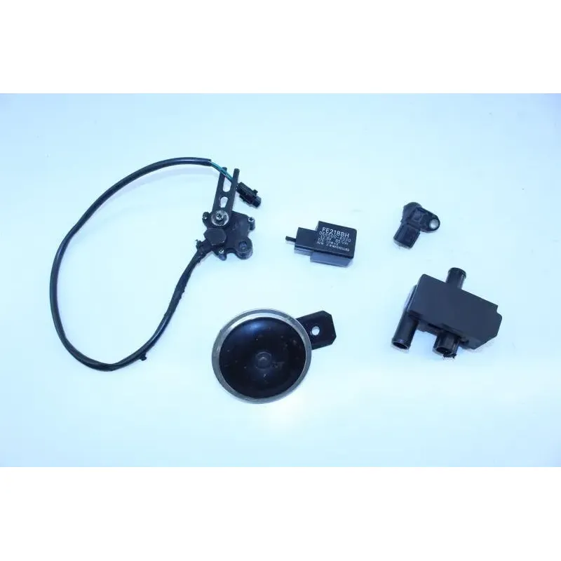 Relais boitier electrique KAWASAKI ER6 650 N 2009 - 2011
