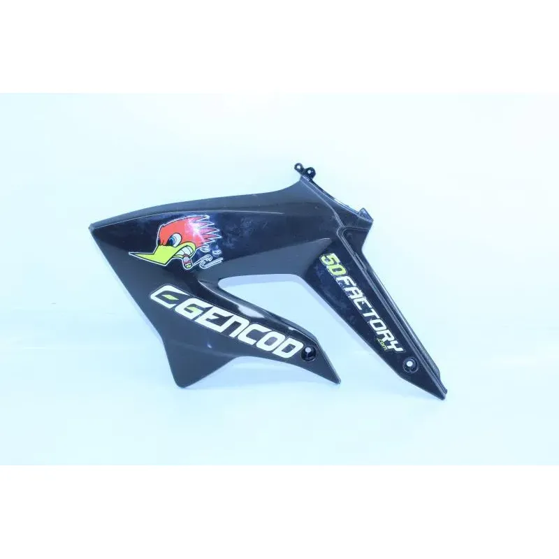 Ecope radiateur gauche DERBI SENDA DRD 50 XTREME SM 2010 - 2017