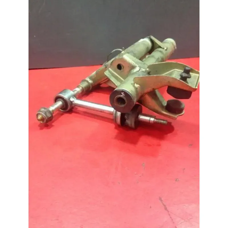 Support moteur HONDA FES 250 FORESIGHT 1998 - 2002