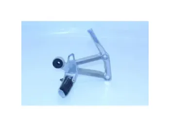 Platine arriere droite YAMAHA FZS 600 FAZER 1998 - 2001