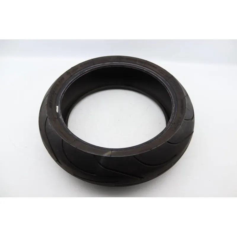 Pneu arriere SUZUKI GSXR 750 2008 - 2010