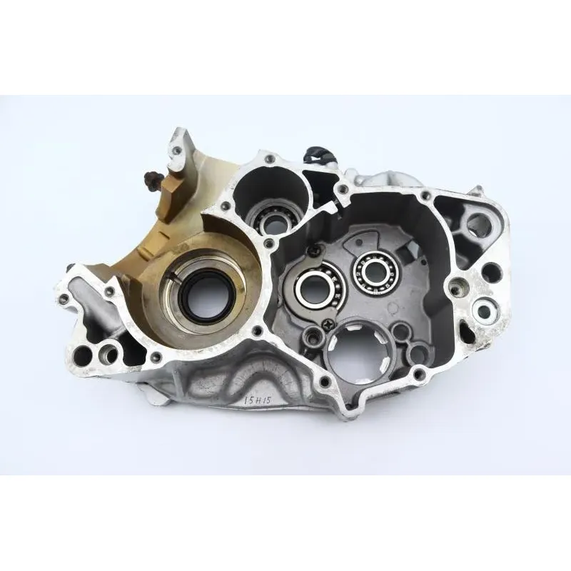 Carter moteur droit YAMAHA TDR 125 1997 - 2003