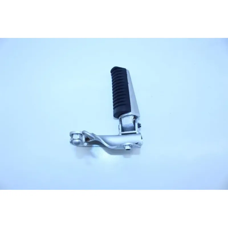 Repose pieds arriere droit YAMAHA XP 500 TMAX 2004 - 2007