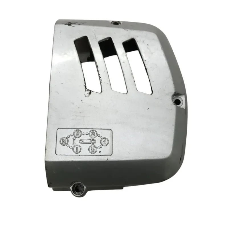 Carter pignon de sortie de boite SUZUKI GN 125 1982-1996