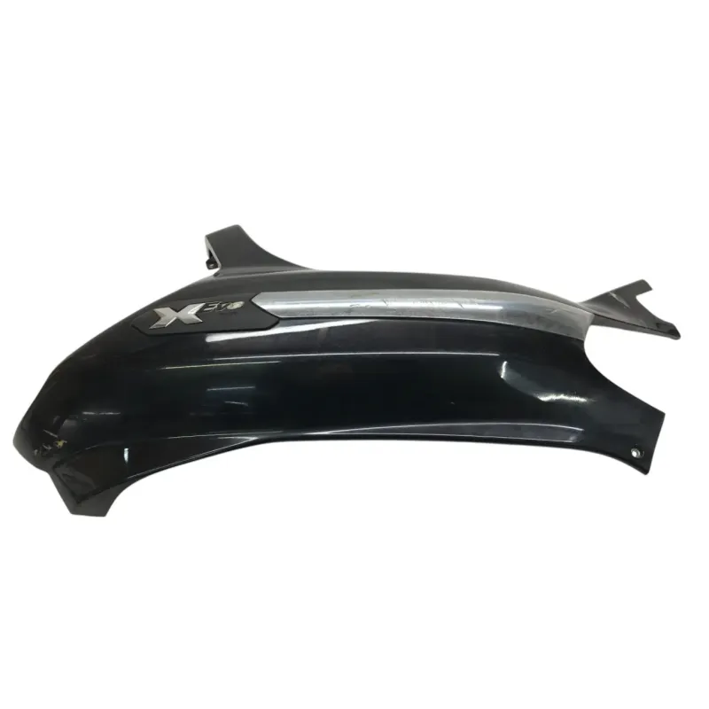 Cache carenage coque arriere droit PIAGGIO X EVO 125 2007-2016