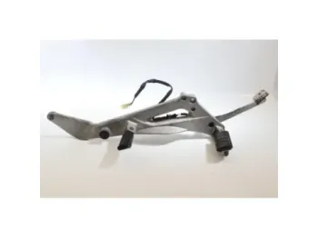 Platine avant droite HONDA NTV 650 DEAUVILLE 1998 - 2005