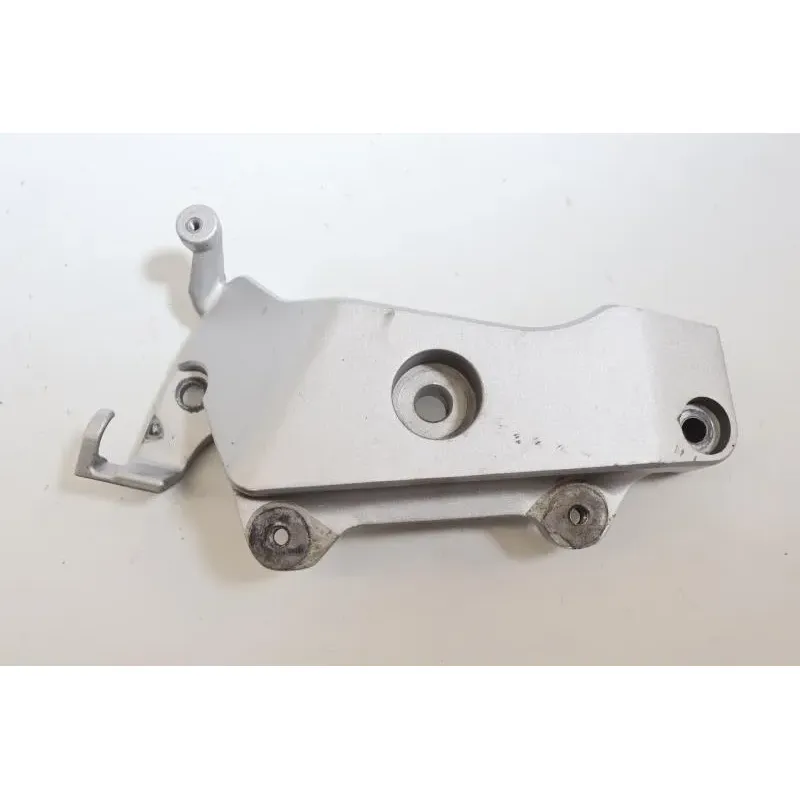 Support moteur droit HONDA CB 600 F HORNET 2005 - 2006