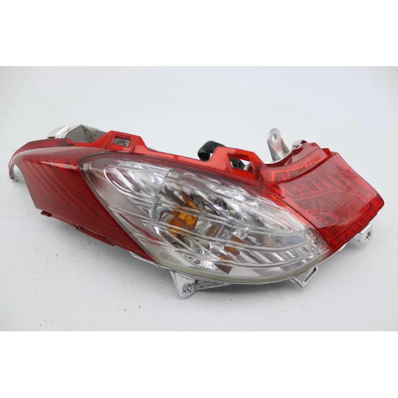Feu arriere droit HONDA FES 125 S WING ABS 2011 - 2011