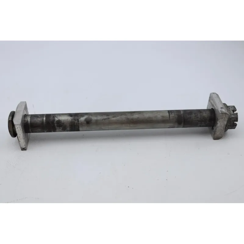 Axe de roue arriere SUZUKI GSXR 1300 HAYABUSA 1999 - 2007