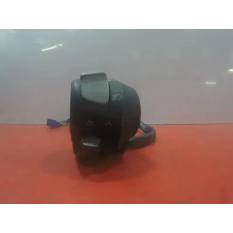 Commodo gauche YAMAHA YBR 125 2005 - 2006