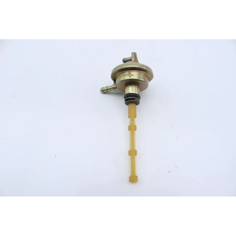Robinet essence PEUGEOT TKR 50 2006 - 2014