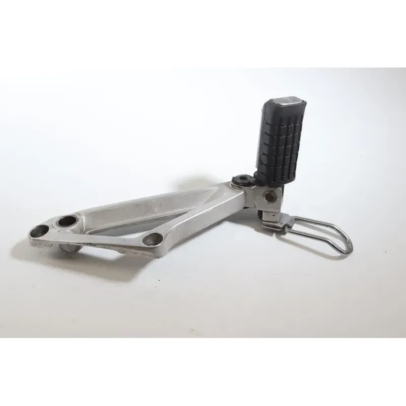 Platine arriere droite HONDA VFS 750 1982 - 1985