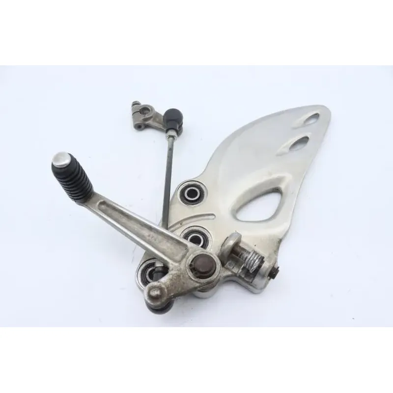Platine avant gauche SUZUKI GSXR 1300 HAYABUSA 2008 - 2010