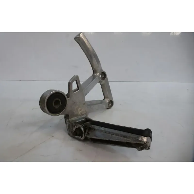 Platine arriere droite complete YAMAHA FZS 600 FAZER 2002 - 2003