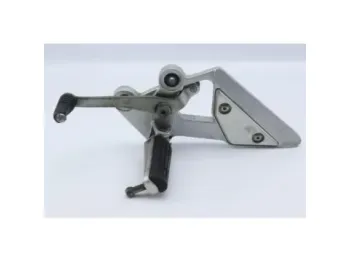 Platine avant gauche YAMAHA FZ6 600 N 2004 - 2006