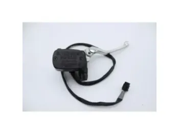 Maitre cylindre frein avant YAMAHA XP 560 TMAX ABS 2022 - 2024