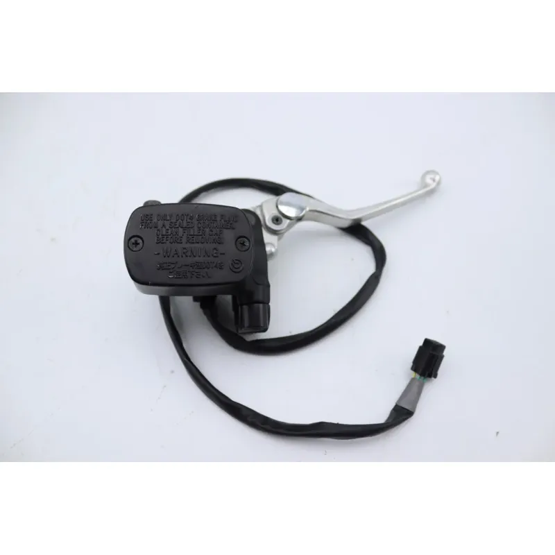 Maitre cylindre frein avant YAMAHA XP 560 TMAX ABS 2022 - 2024