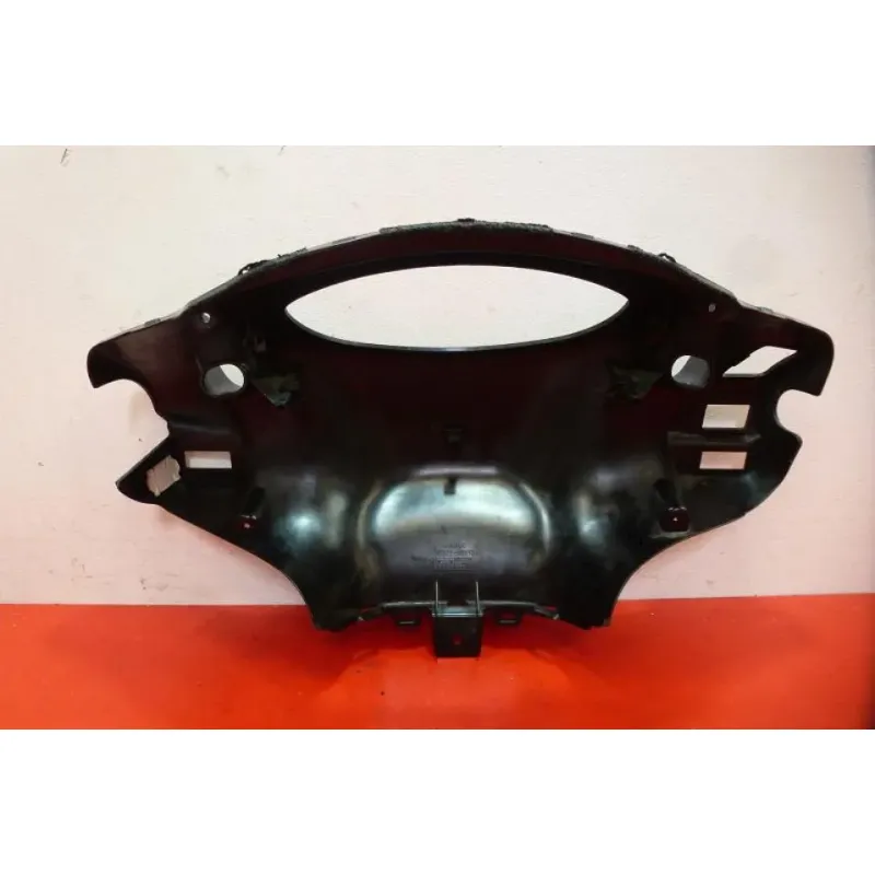 Cache guidon arriere SUZUKI UX 125 SIXTEEN 2008 - 2013