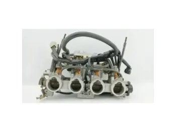 Rampe d'injection YAMAHA FZ6 600 N 2004 - 2006