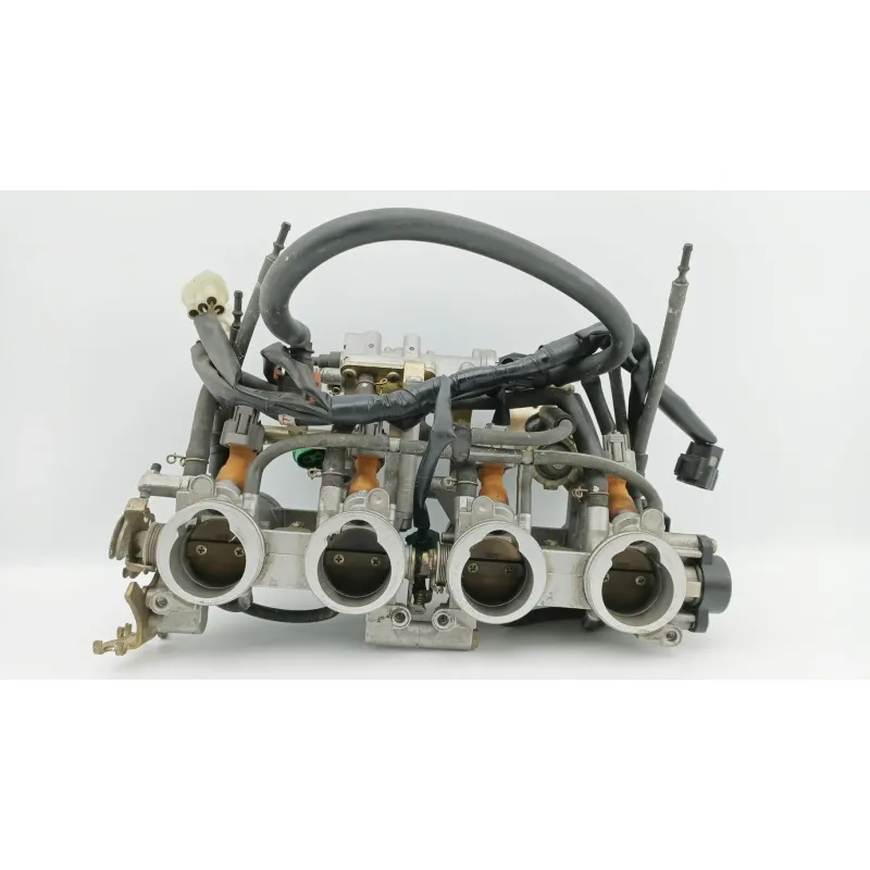 Rampe d'injection YAMAHA FZ6 600 N 2004 - 2006