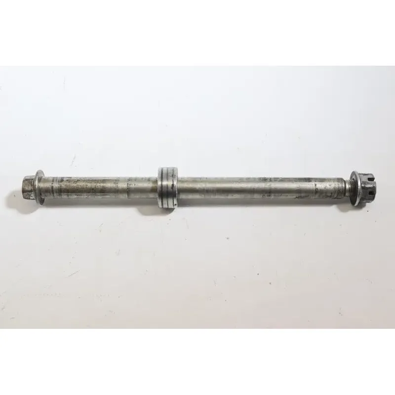 Axe de roue arriere YAMAHA XJ 600 1984 - 1991