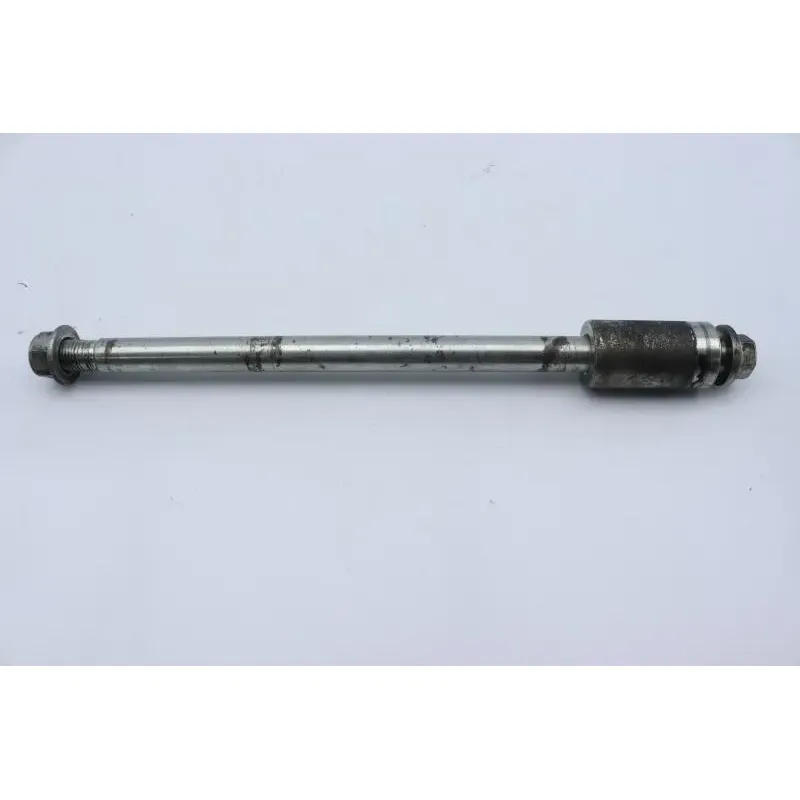 Axe de roue arriere MASH SEVENTY FIVE 125 2013 - 2020