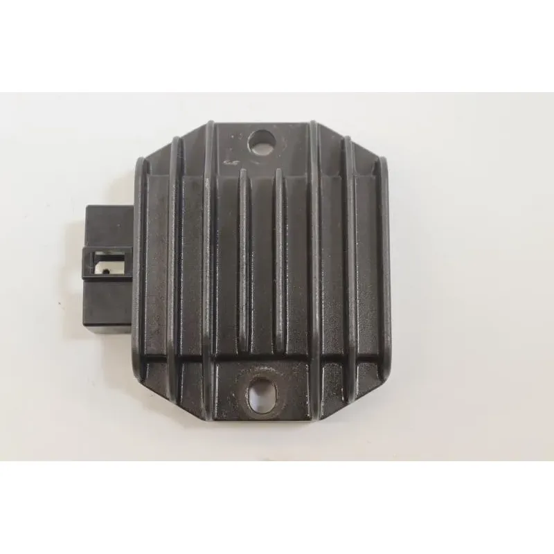 Regulateur charge batterie DERBI MULHACEN 125 2007 - 2013