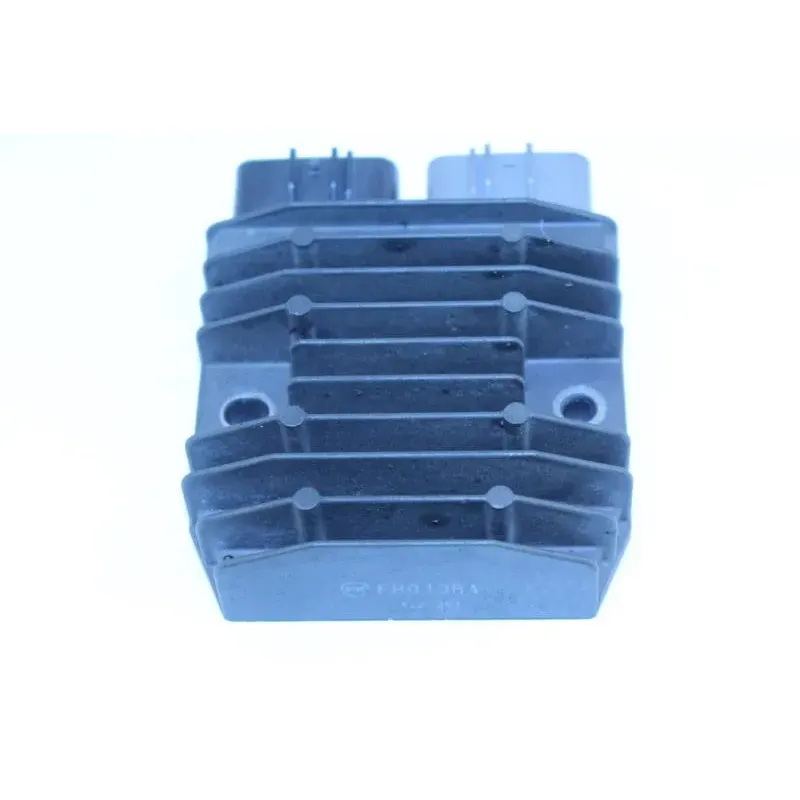 Regulateur charge batterie KAWASAKI ZX10R 1000 NINJA 2004 - 2005