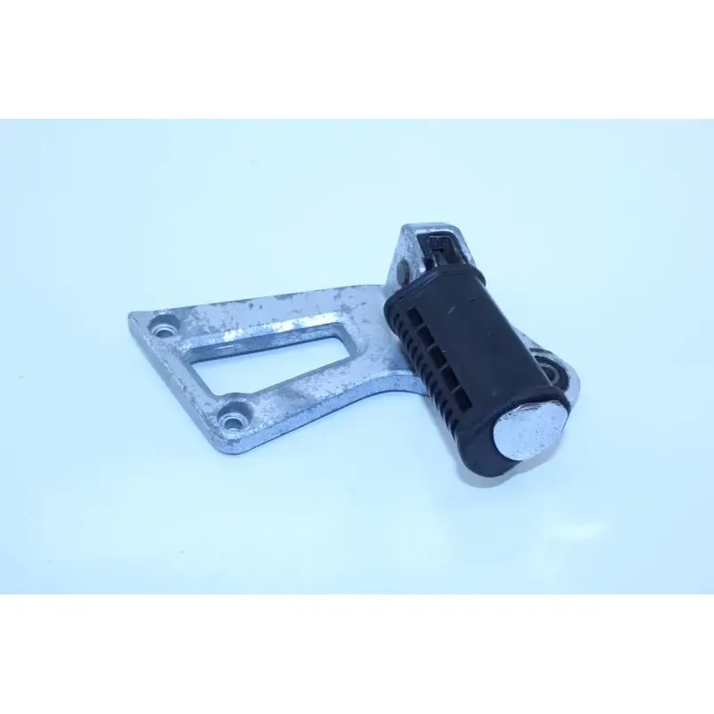 Platine arriere droite SUZUKI GSXF 1100 1988 - 1993