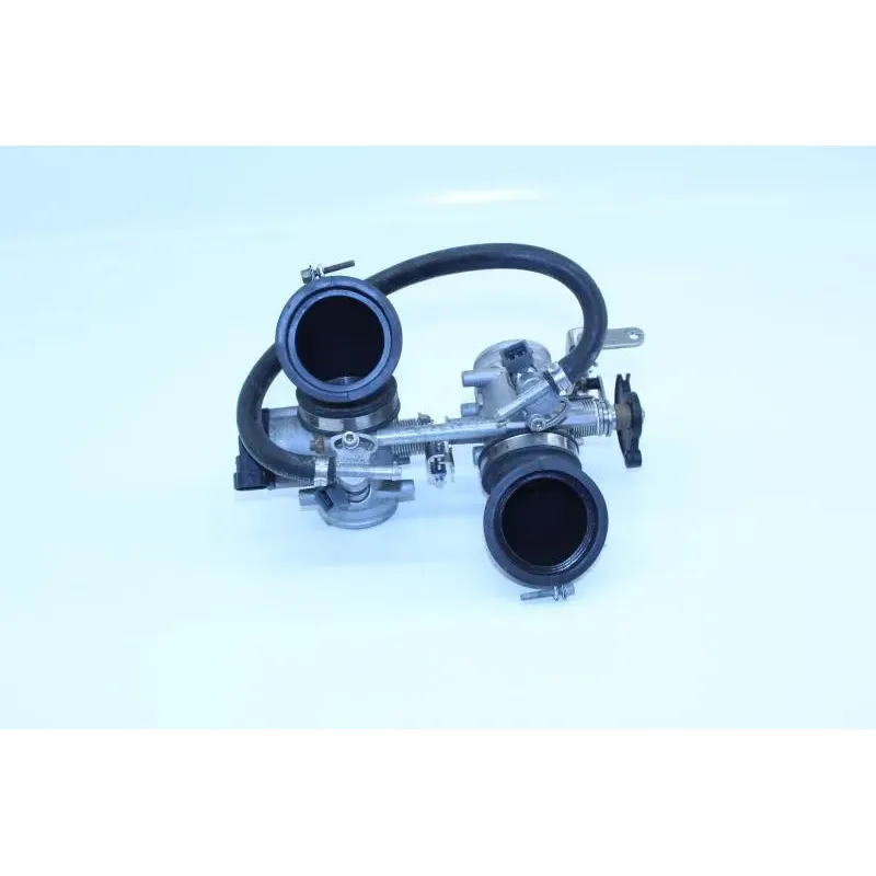 Rampe d'injection DUCATI MONSTER 695 2006 - 2007