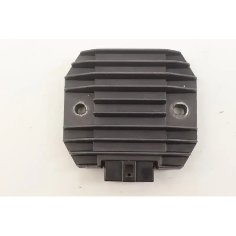 Regulateur charge batterie YAMAHA TDM 850 1996 - 2002