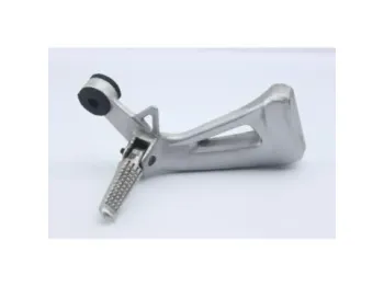 Platine arriere droite SUZUKI SV 650 S 1999 - 2002