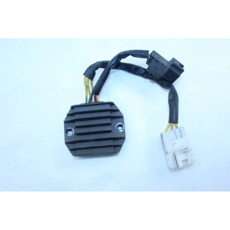 Regulateur charge batterie PIAGGIO VESPA LX 125 2010 - 2014