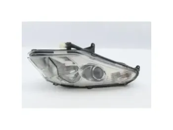 Optique avant gauche (feux)(phare) PEUGEOT SATELIS 125 2007 - 2011