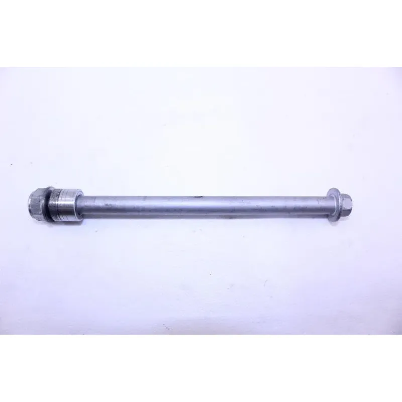 Axe de roue avant HONDA CG 125 2004 - 2006