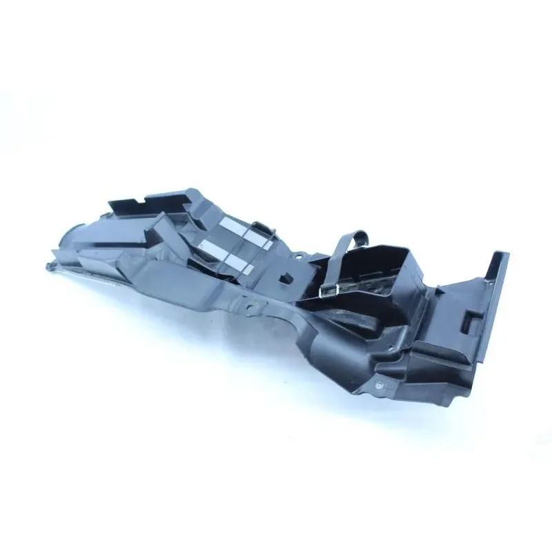 Passage de roue SUZUKI GSR 600 2006 - 2010