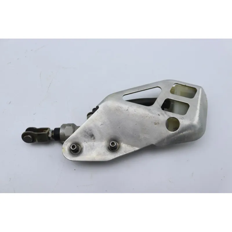 Maitre cylindre frein arriere YAMAHA YZF 450 2005 - 2005