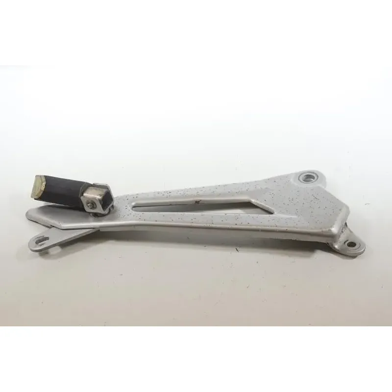 Platine arriere droite YAMAHA YBR 125 2005 - 2006
