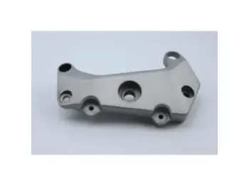 Support moteur gauche HONDA CB 900 F HORNET 2002 - 2006