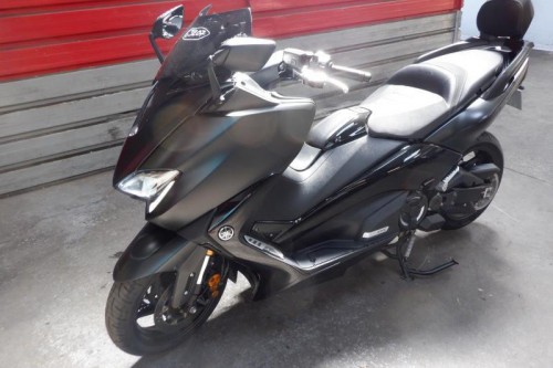 YAMAHA 530 TMAX DX