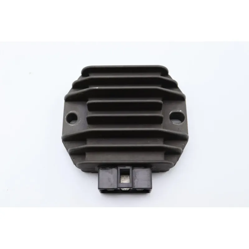 Regulateur charge batterie YAMAHA YZF 125 R 2008 - 2013
