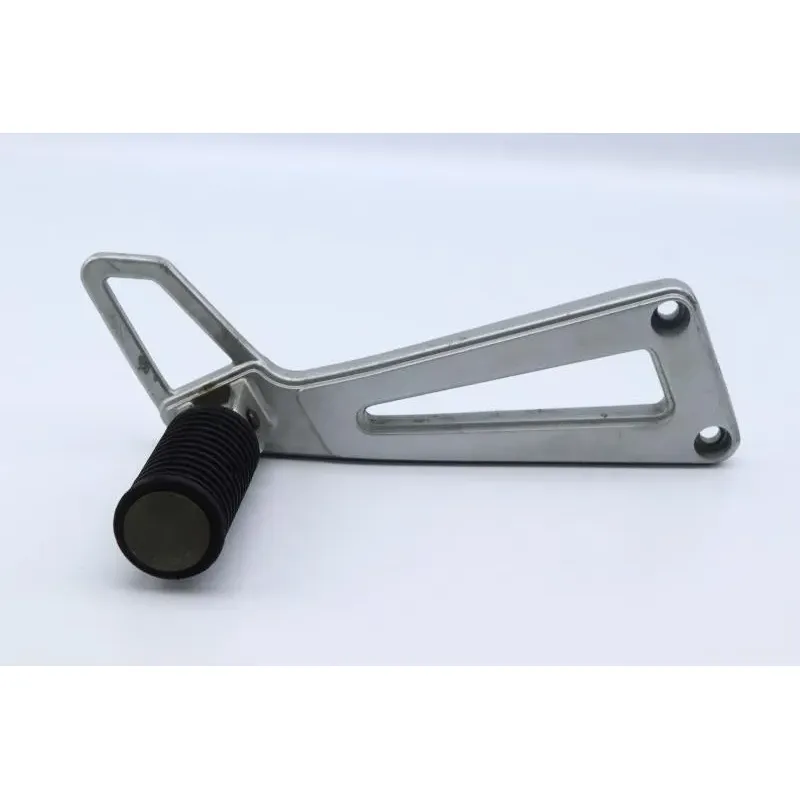 Platine arriere droite SUZUKI DR 650 RSE 1992 - 1997