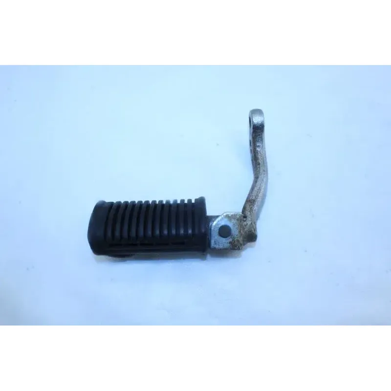 Repose pieds avant droit SUZUKI GN 125 1982 - 1996