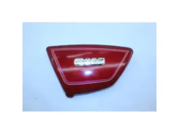 Demi flanc selle gauche SUZUKI GN 125 1982 - 1996